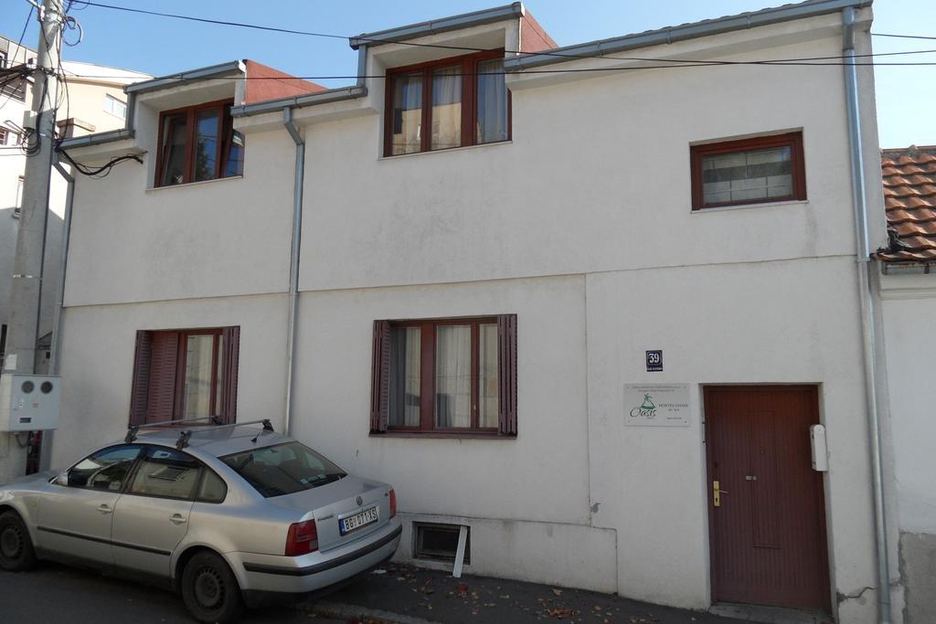 Hostel Oasis Belgrade Exterior photo
